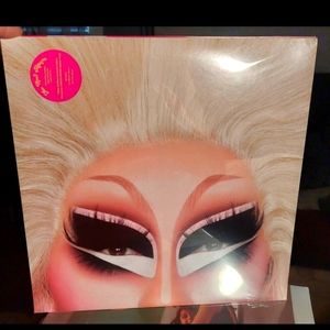 SEALED NWT Trixie Mattel The Blonde/The Pink Vinyl Albums